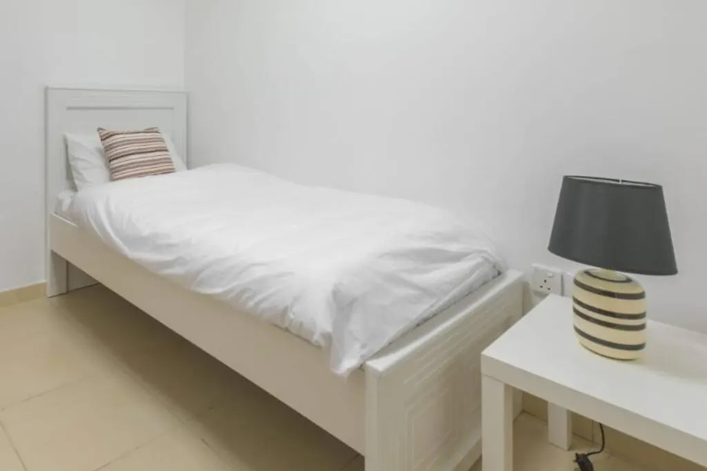 Spacious 3 Bedroom Apartm Beach Front Abu Dhabi 0*,  Emirati Arabi Uniti