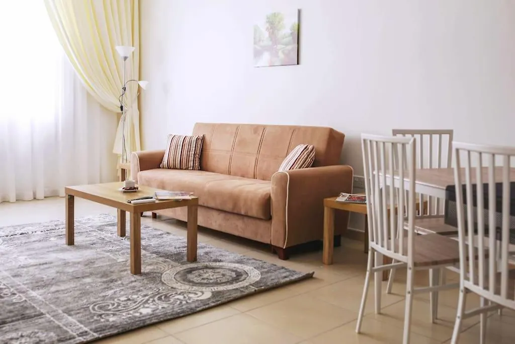 Spacious 3 Bedroom Apartm Beach Front Abu Dhabi